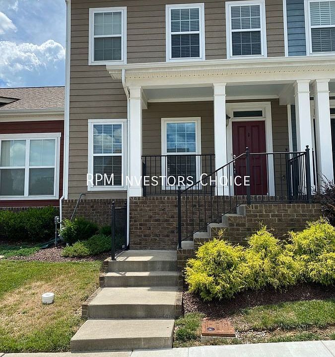 1st image of 1103 Frewin St