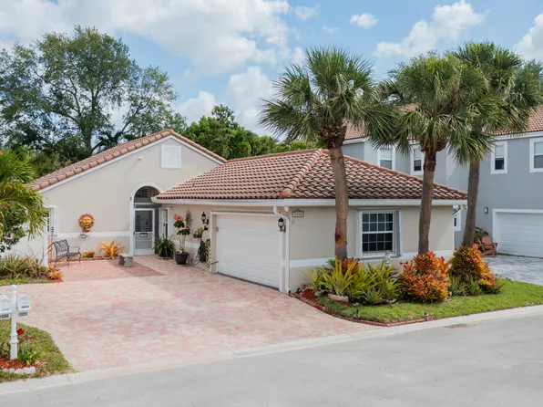 10060 Fanfare Drive, Boca Raton, FL 33428