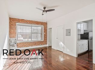 245 3/4 N Kenmore Ave #205, Los Angeles, CA 90004