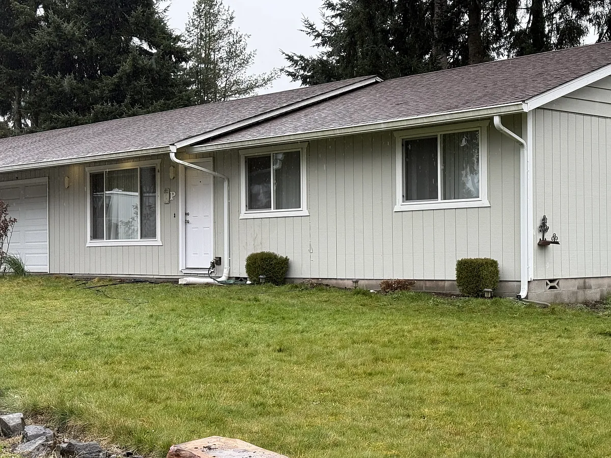 Building Photo - 18420 Old Highway 99 SW #P