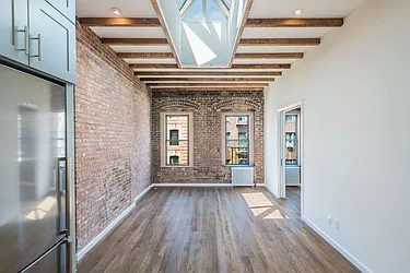 Rented by Places NYC