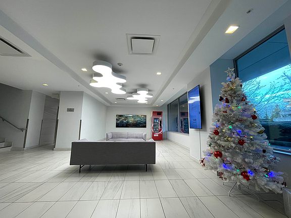 4th image of 5665 Boundary Rd #818