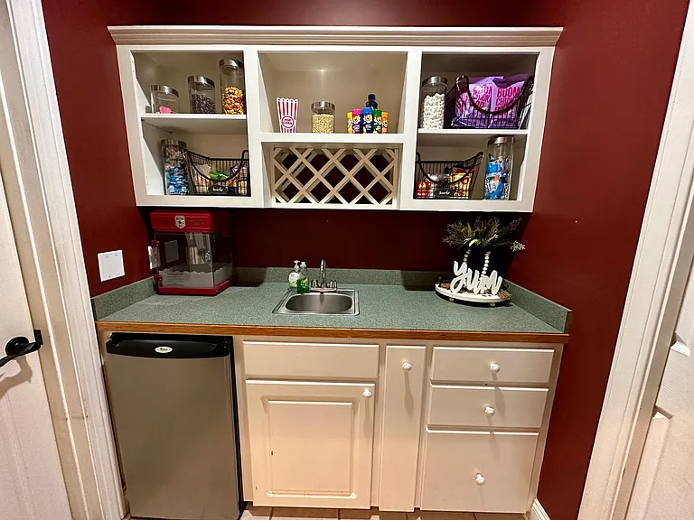 360 Indian Hills Dr — Photo 23