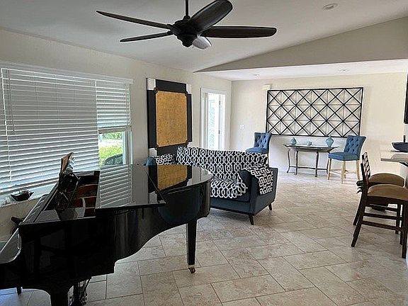 3rd image of 161 Chapel Ln