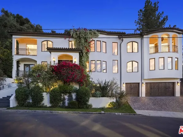 10940 Terryview Dr, Studio City, CA 91604