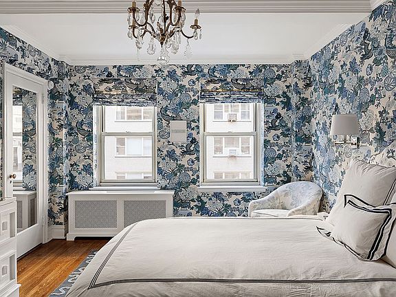 5th image of 414 E 52nd St APT 8A