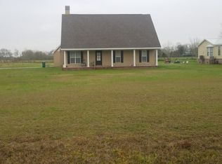 8006 Parc Perdue Dr, New Iberia, LA 70560