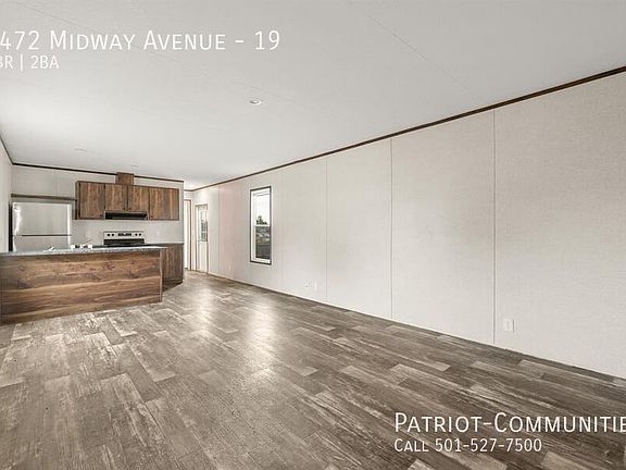 3rd image of 1472 Midway Ave #19