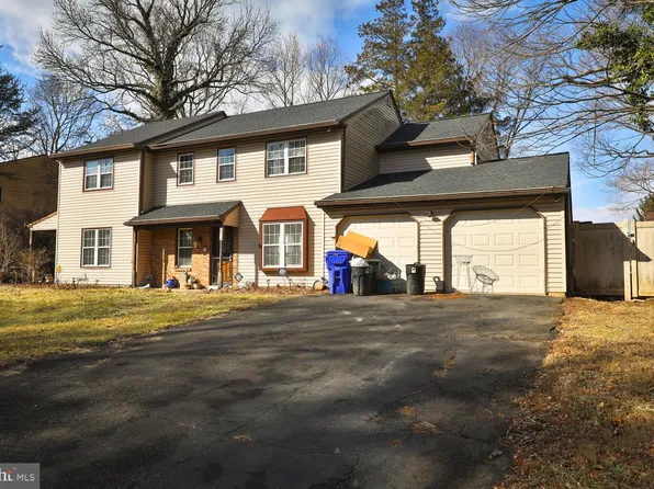 7810 Clyde Stone Dr, Elkins Park, PA 19027