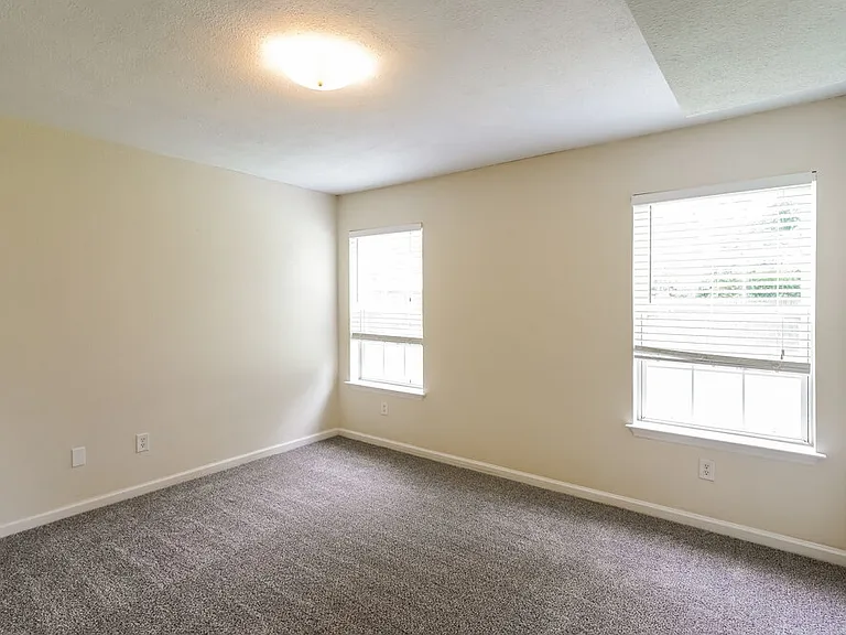 608 Birchbrook Ct — Photo 9