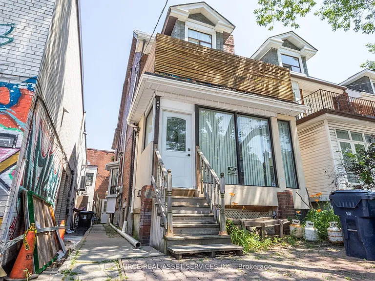 693 Euclid Ave #2 — Photo 1