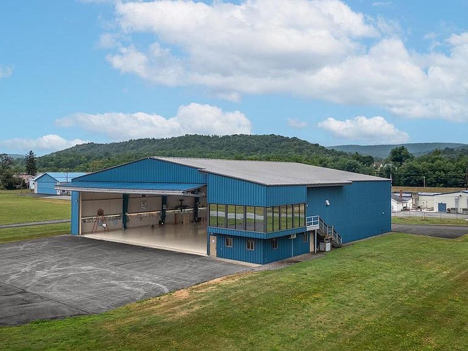 1st image of 355 Proctor St