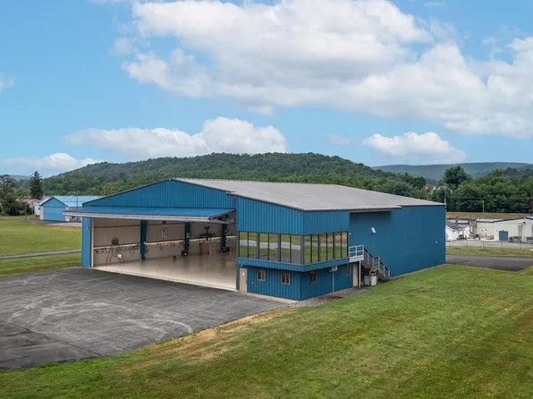 355 Proctor St, Lock Haven, PA 17745