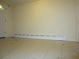 5th image of 110 Thurton Pl #1