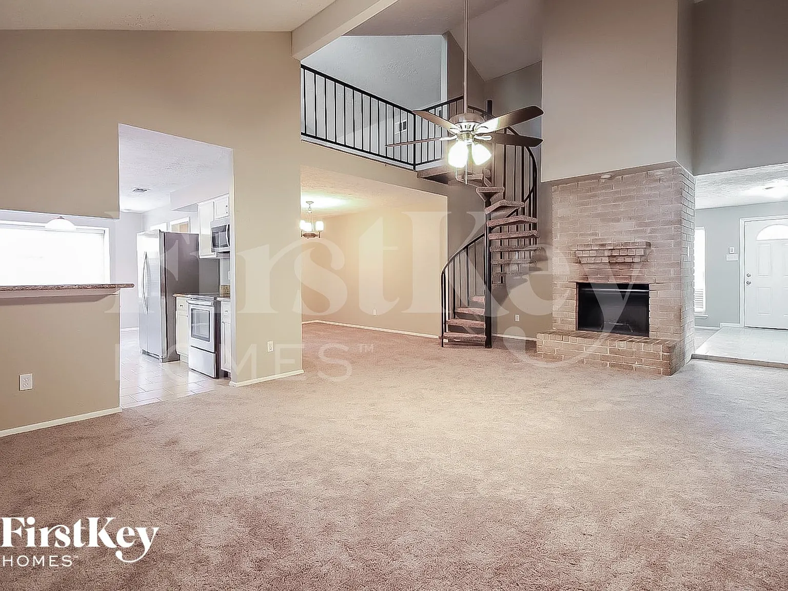 3 bed, 2.0 bath, 2055 sqft, $2,005 — Photo 3
