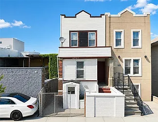 2717 West 16th Street