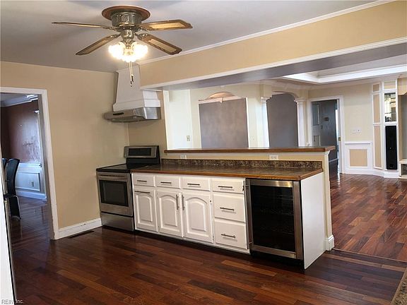 4th image of 713 Achilles Ct
