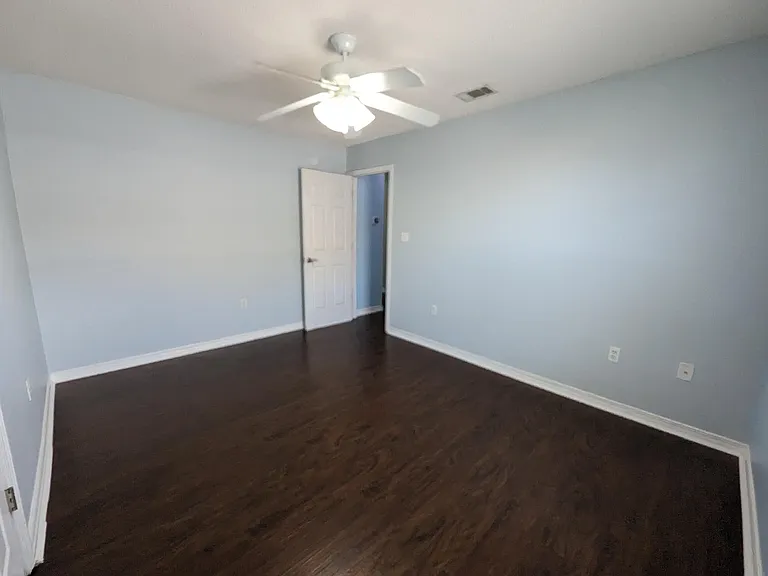 9903 Parker Lake Cir — Photo 23