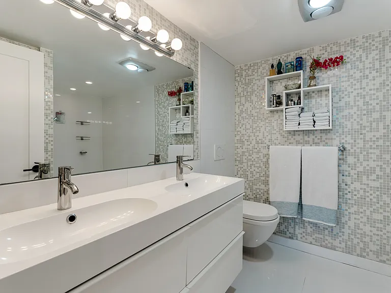 1901 Brickell Ave #B1809 — Photo 27