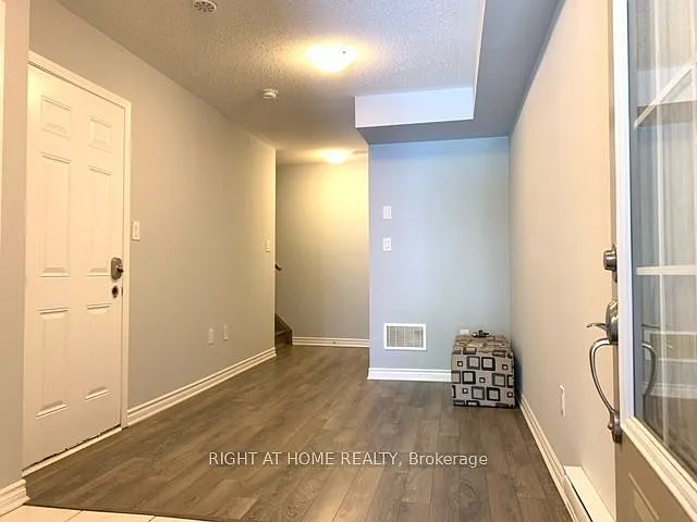 43 Minlow Way — Photo 3