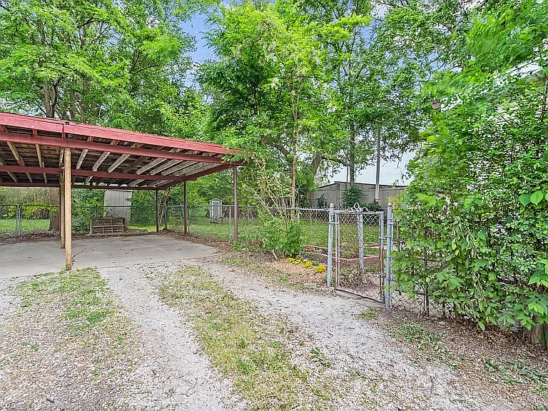 106 McBaine Ave — Photo 24
