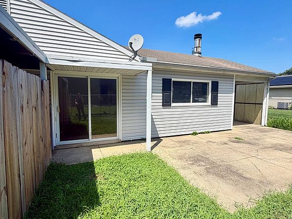4th image of 6225 Hollow Dr