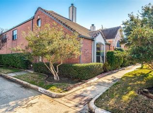 17061 Windward Ln, Addison, TX 75001