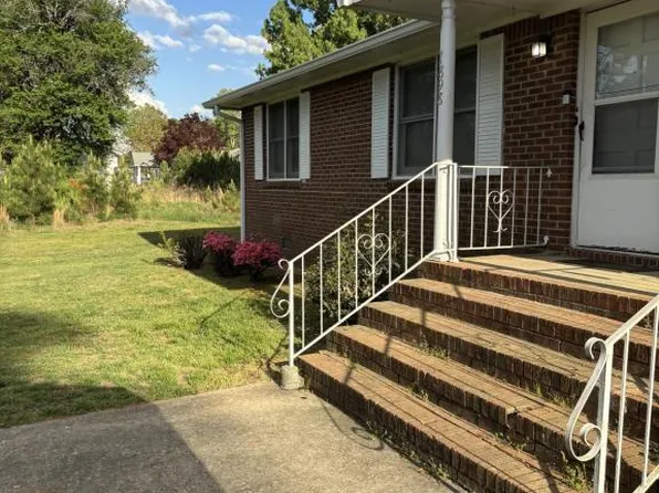 7896 Fielder Rd, Jonesboro, GA 30236