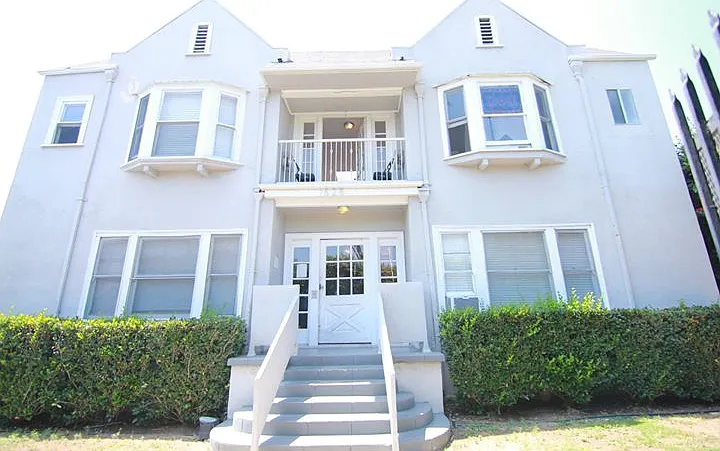 1525 Cassil Pl #200
