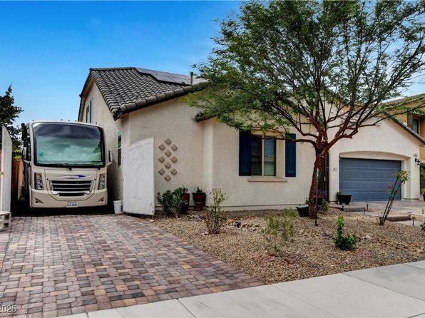 8811 Pauley Hills St, Las Vegas, NV 89131