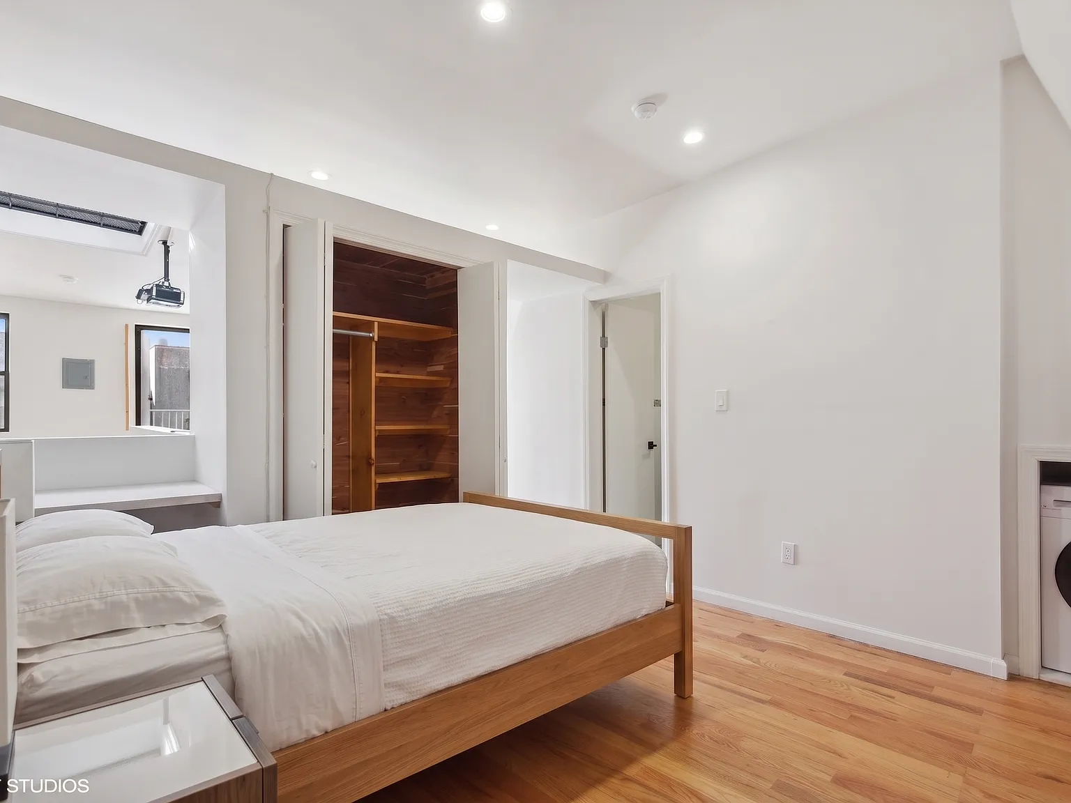 1136 Dean Street — Photo 3