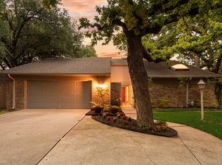 435 W Northgate Dr, Irving, TX 75062