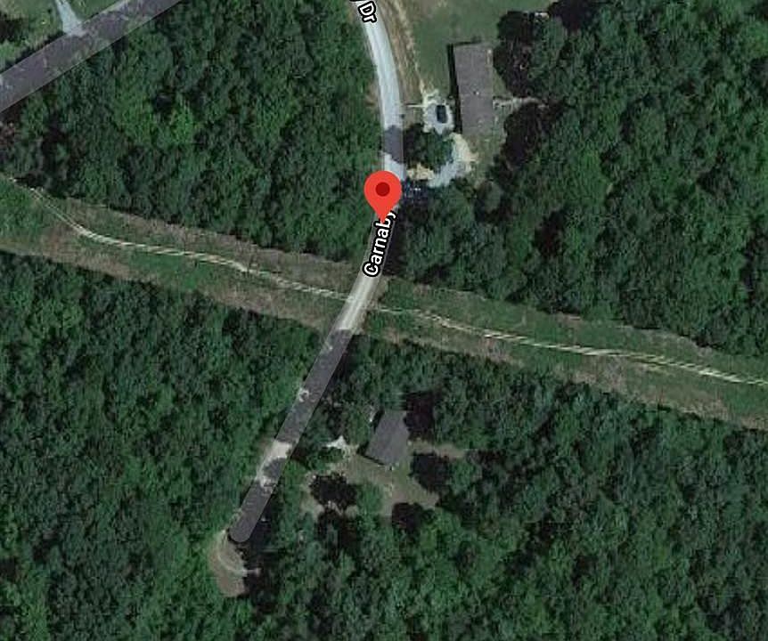 2nd image of 3 Carnaby Dr