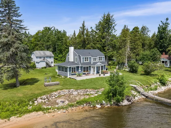 6452 N Silver Beach Rd, Cheboygan, MI 49721