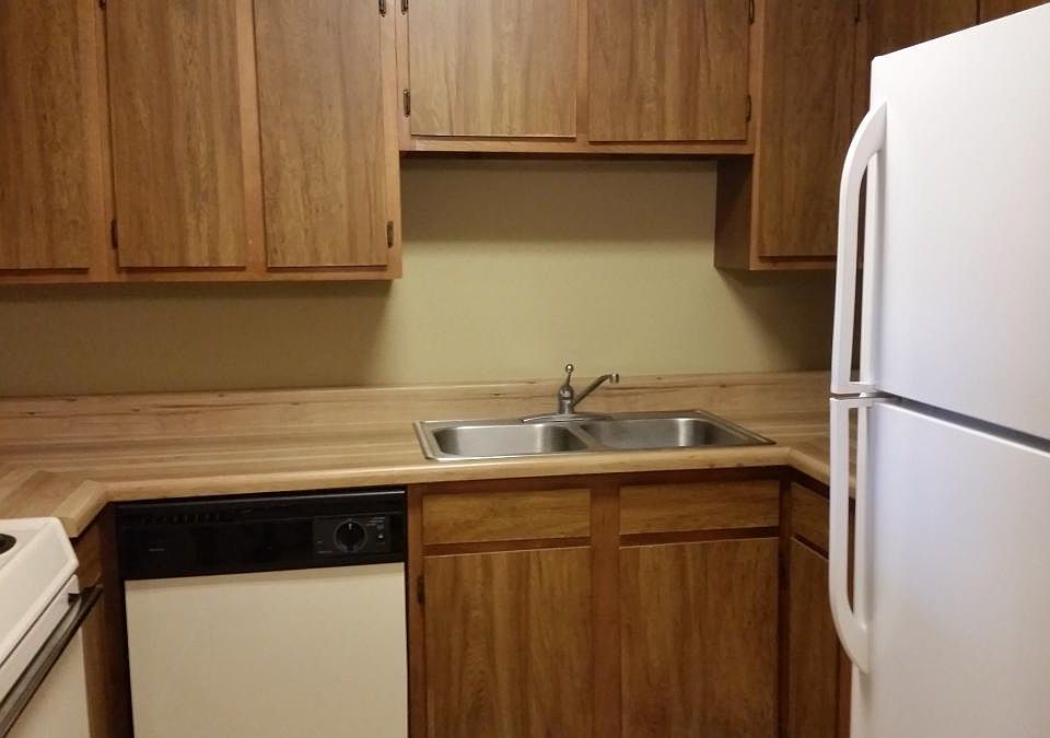 1st image of 596 Champagne Cir APT 8