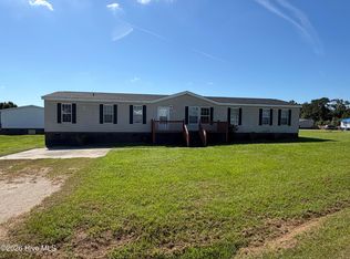 306 Cypress Knoll Drive, Richlands, NC 28574