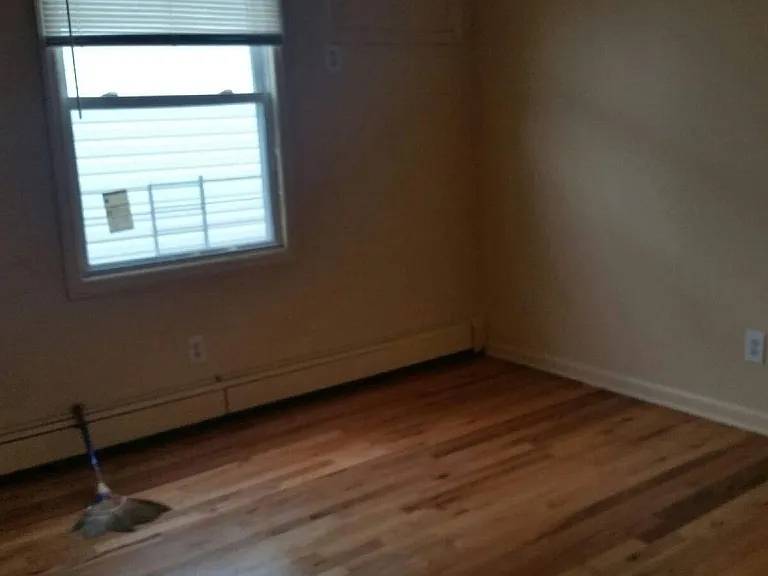 14 Miller St — Photo 5