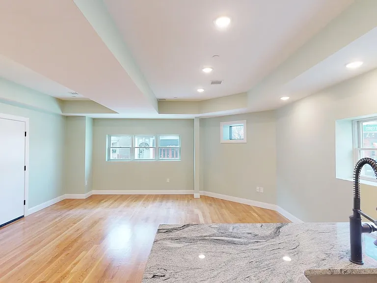 200 L St #1 — Photo 6