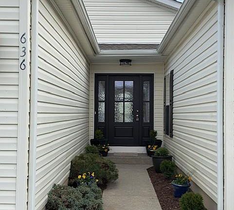 2nd image of 636 San Simeon Pl