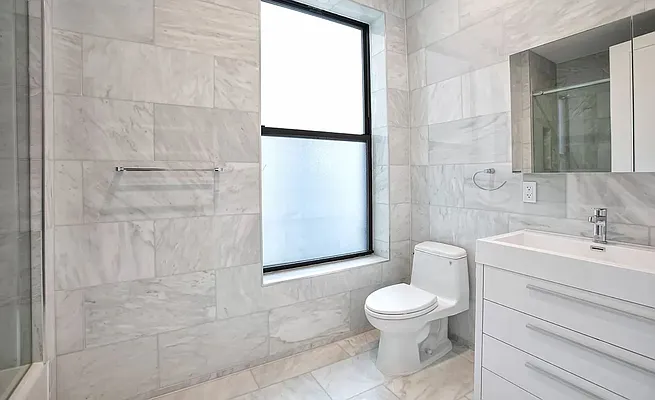 Rented by Fifth & Forever LLC | media 7