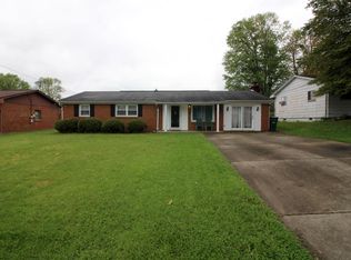 244 Irene Cir, Hurricane, WV 25526