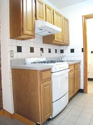 Rented by Cooper & Cooper Real Estate | media 18