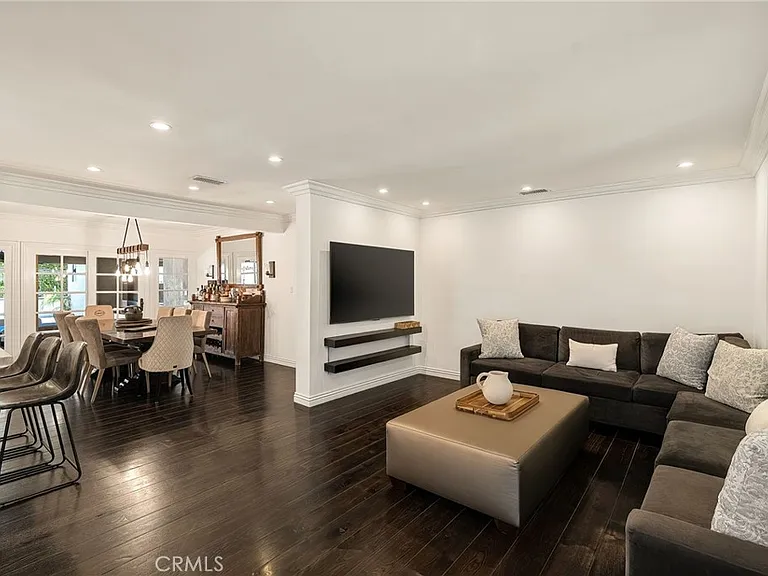 5330 Natick Ave — Photo 6