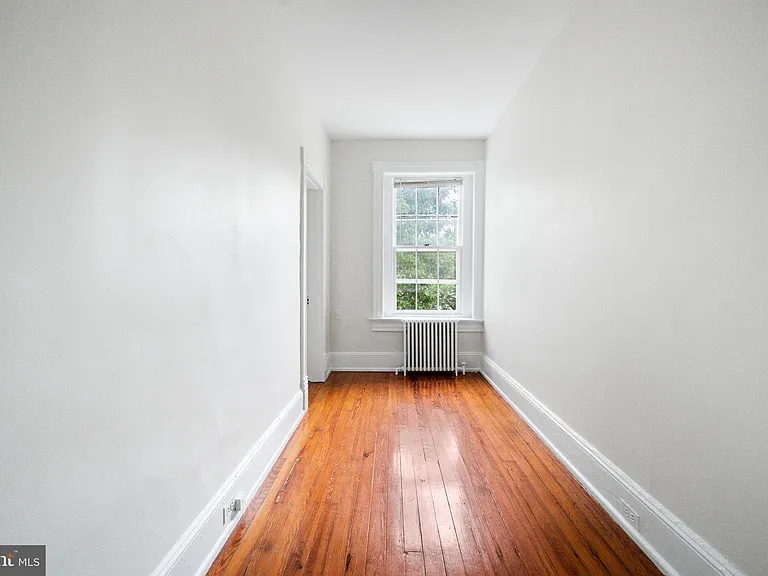 1530 34th St NW — Photo 26