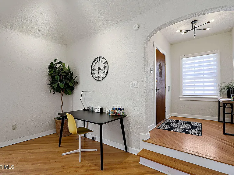 1104 Madeline Dr — Photo 8