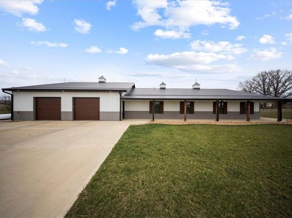 690 SW T Hwy, Holden, MO 64040