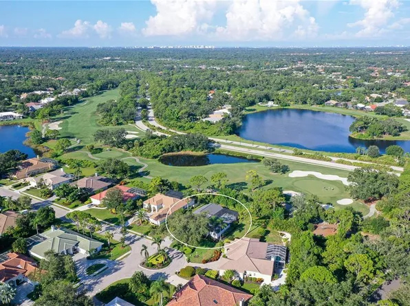 6641 Saint James Xing, University Park, FL 34201