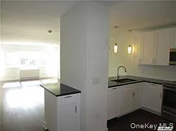 433 Main St #308 — Photo 3