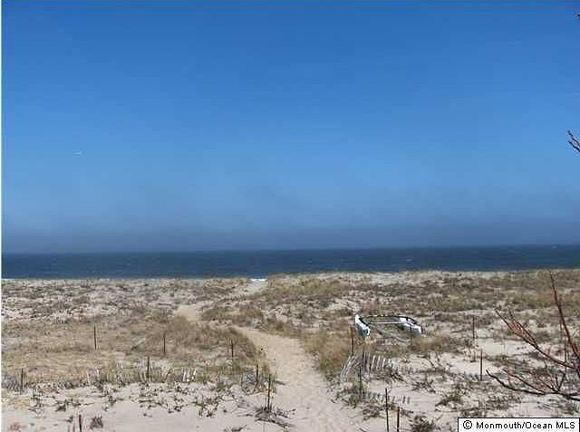 650 Ocean Ave, Sea Bright, NJ 07760 | Zillow