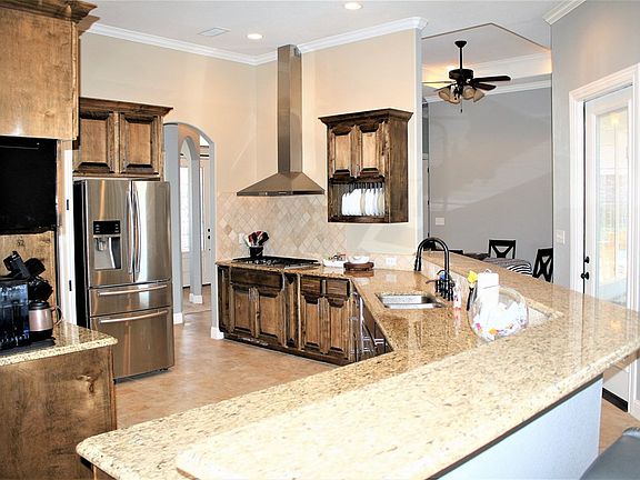 4th image of 7608 Vista Del Sol